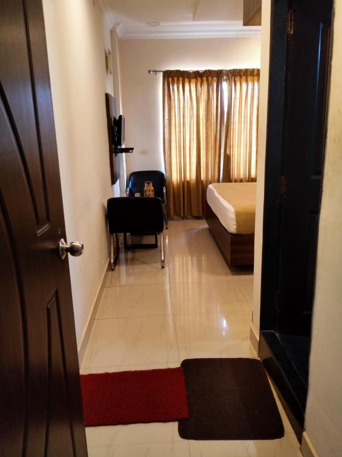 Hotel Green Park Suites Manipal Eksteriør bilde