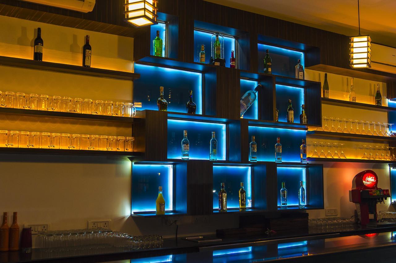 Hotel Green Park Suites Manipal Eksteriør bilde